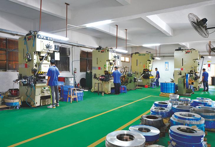 工廠開模生(shēng)産金(jīn)屬彈片卡扣不鏽鋼彈片 線路(lù)闆 手機五金(jīn)沖壓加工